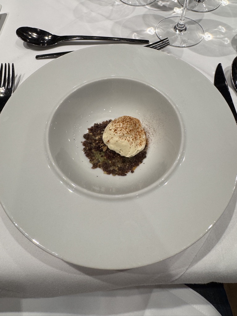 33FCF062 7B62 44E0 BE53 F0F8A971C76E 1 105 C