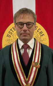 Dr. Christoph STEINER